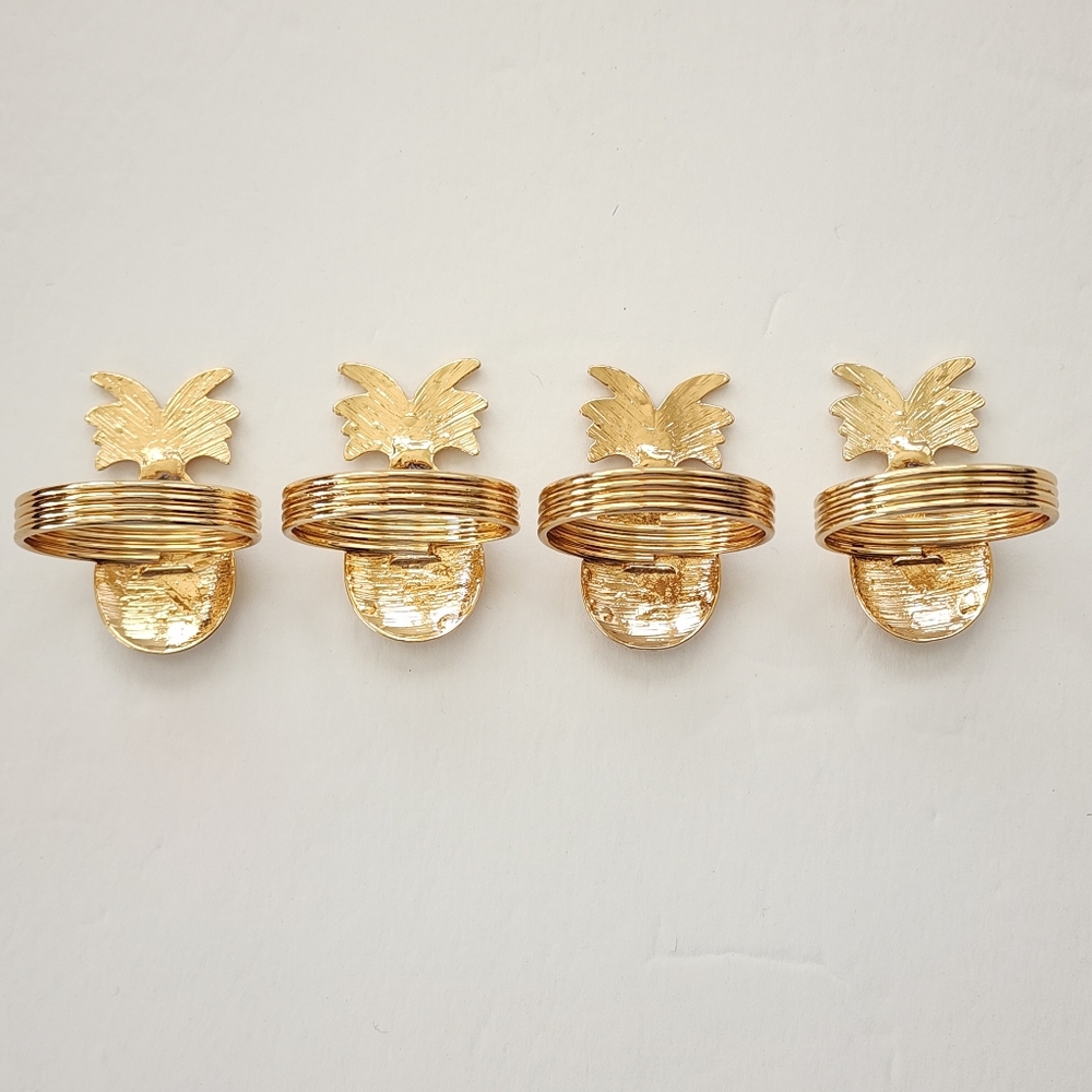 Pineapple Napkin Rings Set - Picture 3 of 6